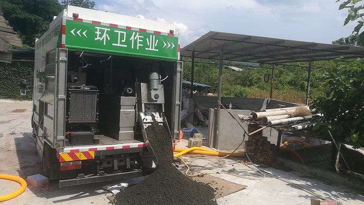 三伏潭镇污泥干湿分离技术