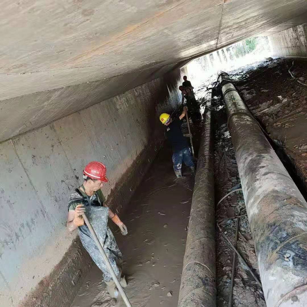 三伏潭镇工业管道清淤